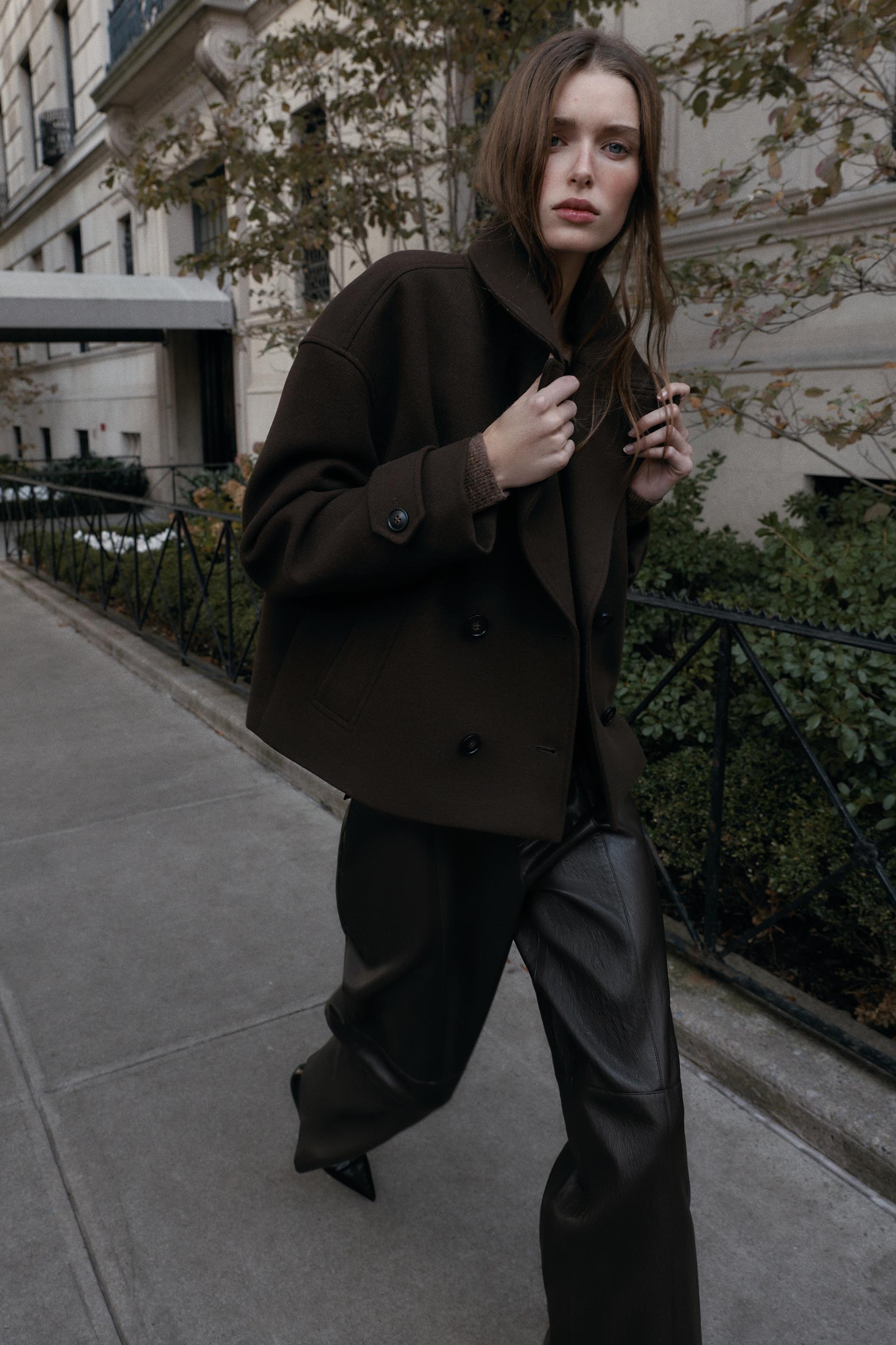 Amara | Short Wool Coat