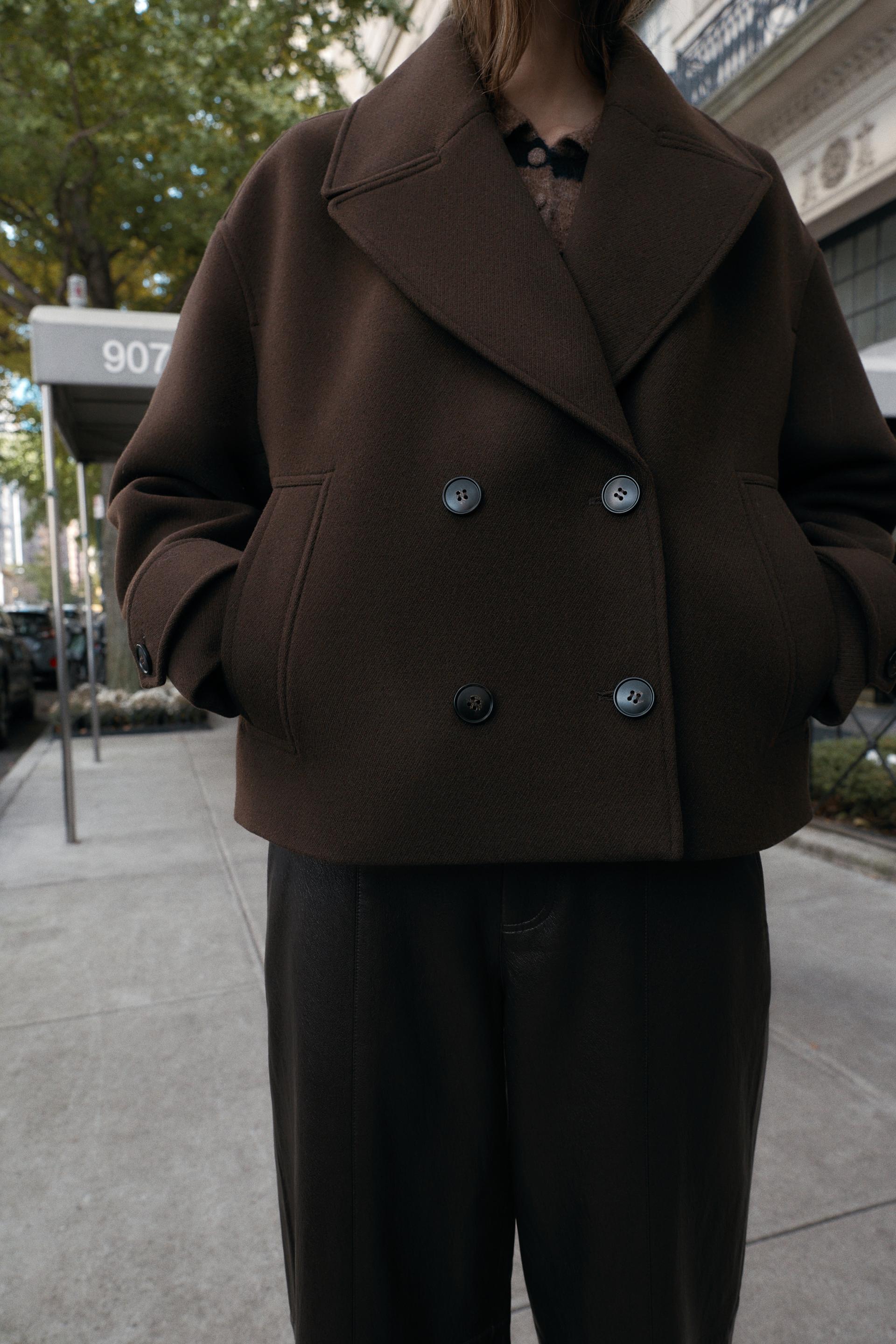 Amara | Short Wool Coat