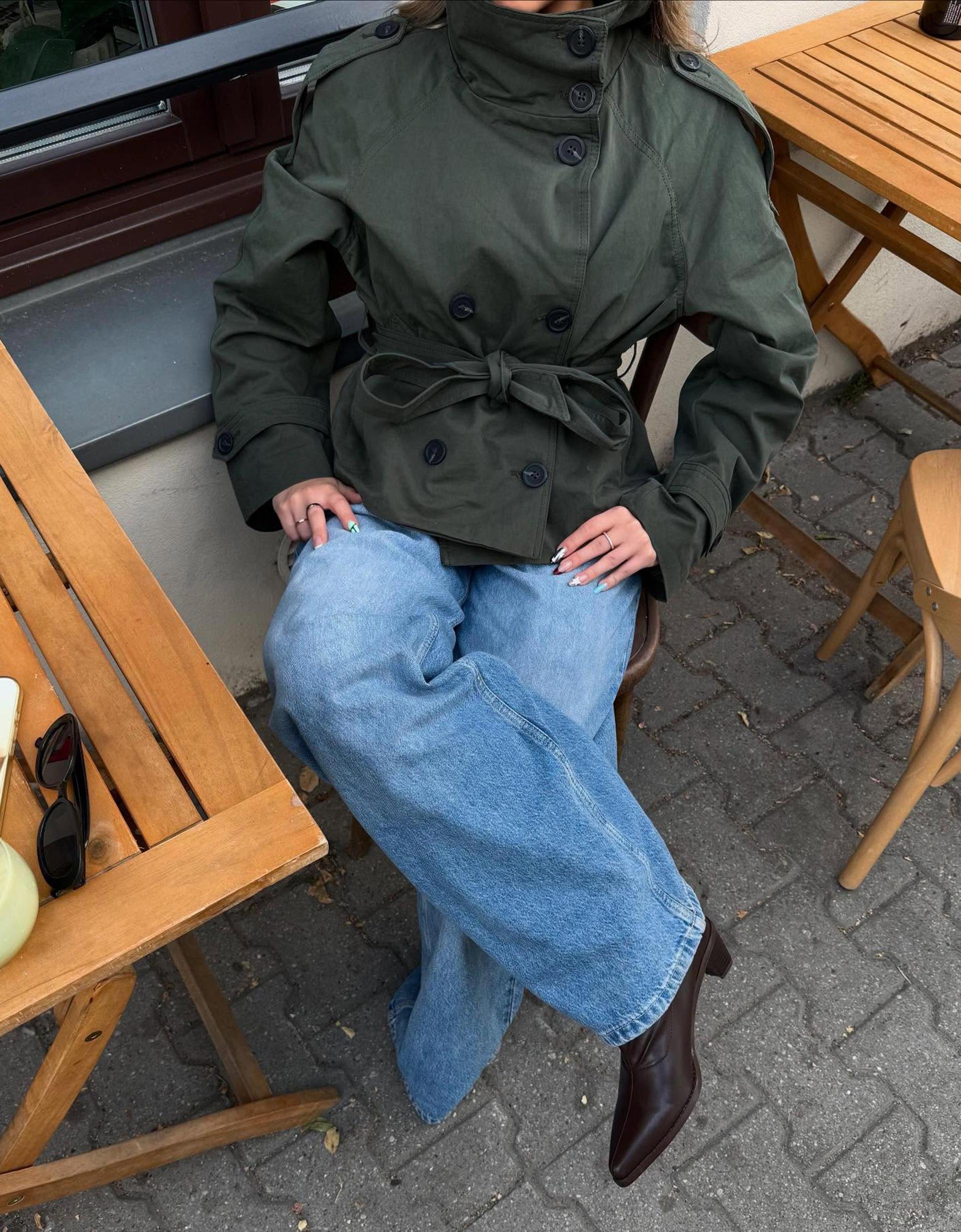 Céora | Cropped Trench