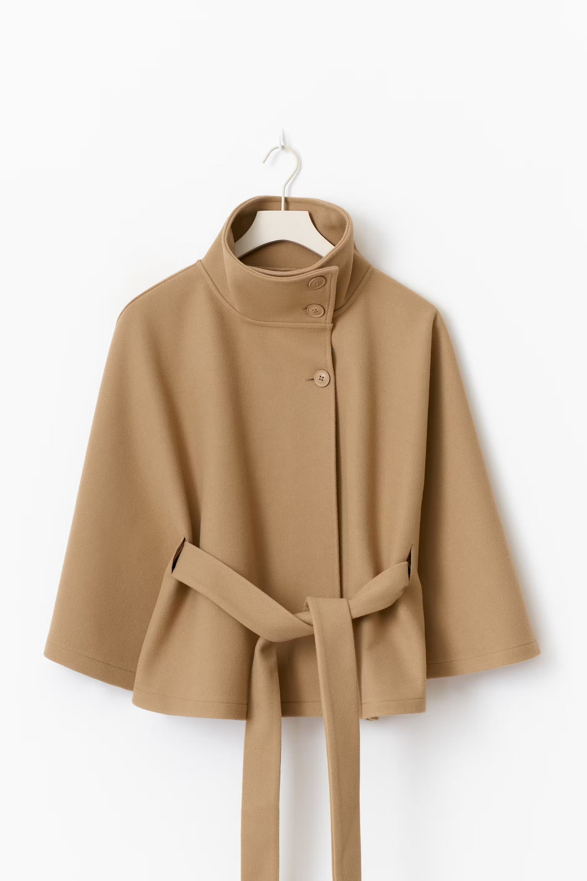 Céora | Cape Coat