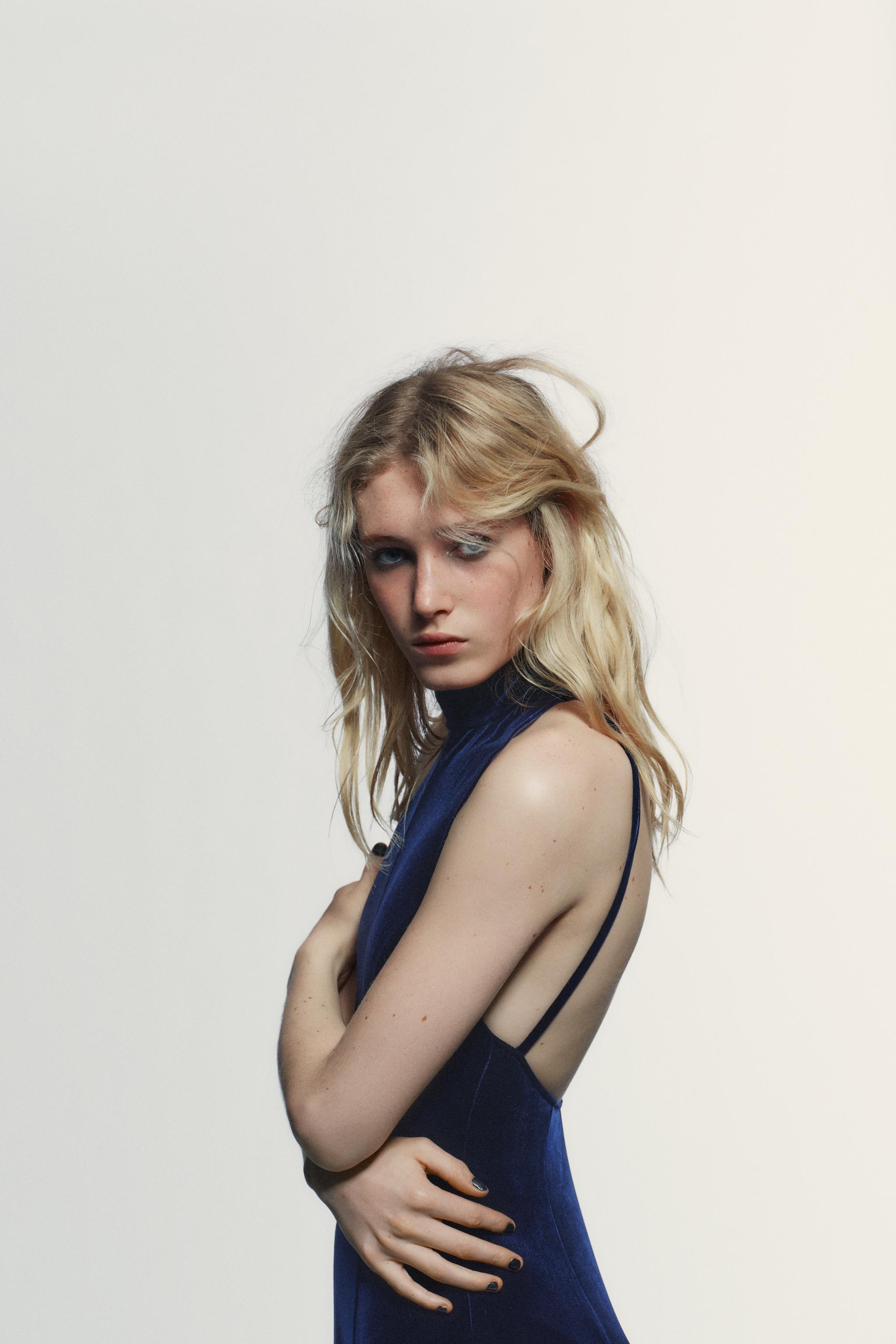 Roselle | Backless Dress