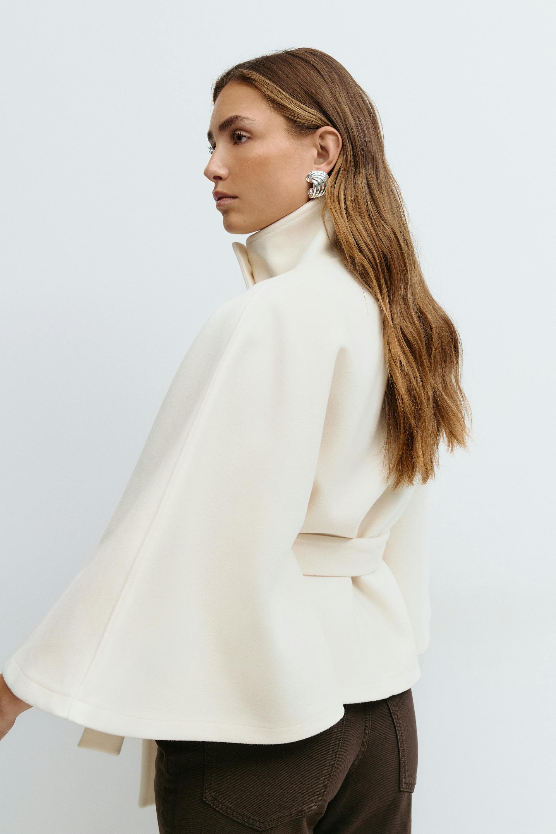 Isolde | Cape Jacket